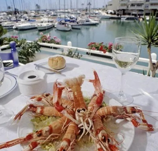 Apartament Puerto Marina & Golf Benalmádena